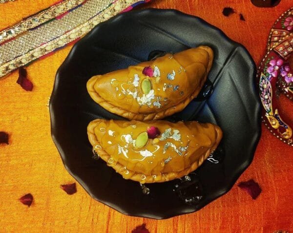 IMG-20250930-WA0062.jpg Mithai Candles | Realistic Indian Sweet Shape Decorative Candles for Gifting| Festive Décor