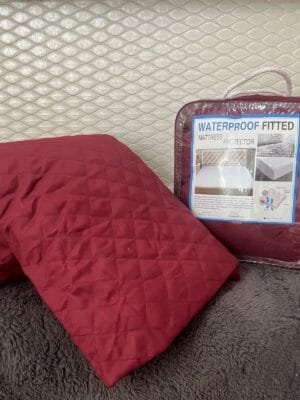 Quilted King Size Mattress Protector – 4 Layer Waterproof Sheet with Elastic Fit | Premium Anti-Slip Bedding Cover