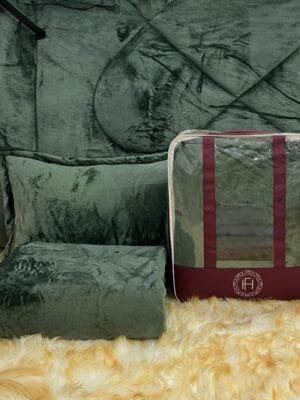 WhatsApp-Image-2025-11-20-at-11.42.04-PM.jpeg Prismatic Premium Rajai Set with Fitted Bedsheet – 4-Piece Ultra Soft Flenyl Velvet Reversible Quilt