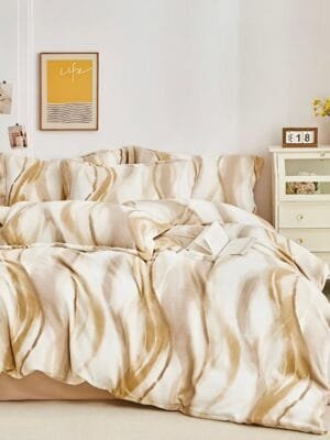 WhatsApp-Image-2025-11-24-at-7.42.50-AM-2.jpeg Cozy-Charm King Size Bed-in-a-Bag Set – Warm Cashmere Bedsheet, Pillow Covers & Heavy Winter Quilt