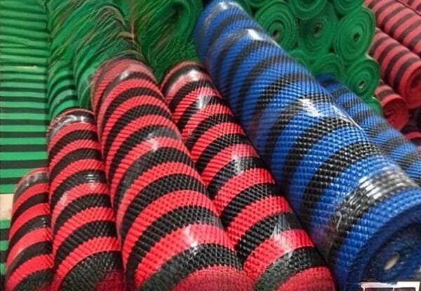 PVC Chain Lock Mat Roll | URO SPLASH | Anti-Slip Floor Mat for Home, Office & Hotels | Made in India