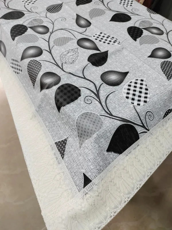 WhatsApp-2-1.webp 6 Seater Waterproof Table Cover with Fancy Lace