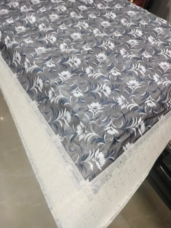 WhatsApp-3-1.webp 6 Seater Waterproof Table Cover with Fancy Lace